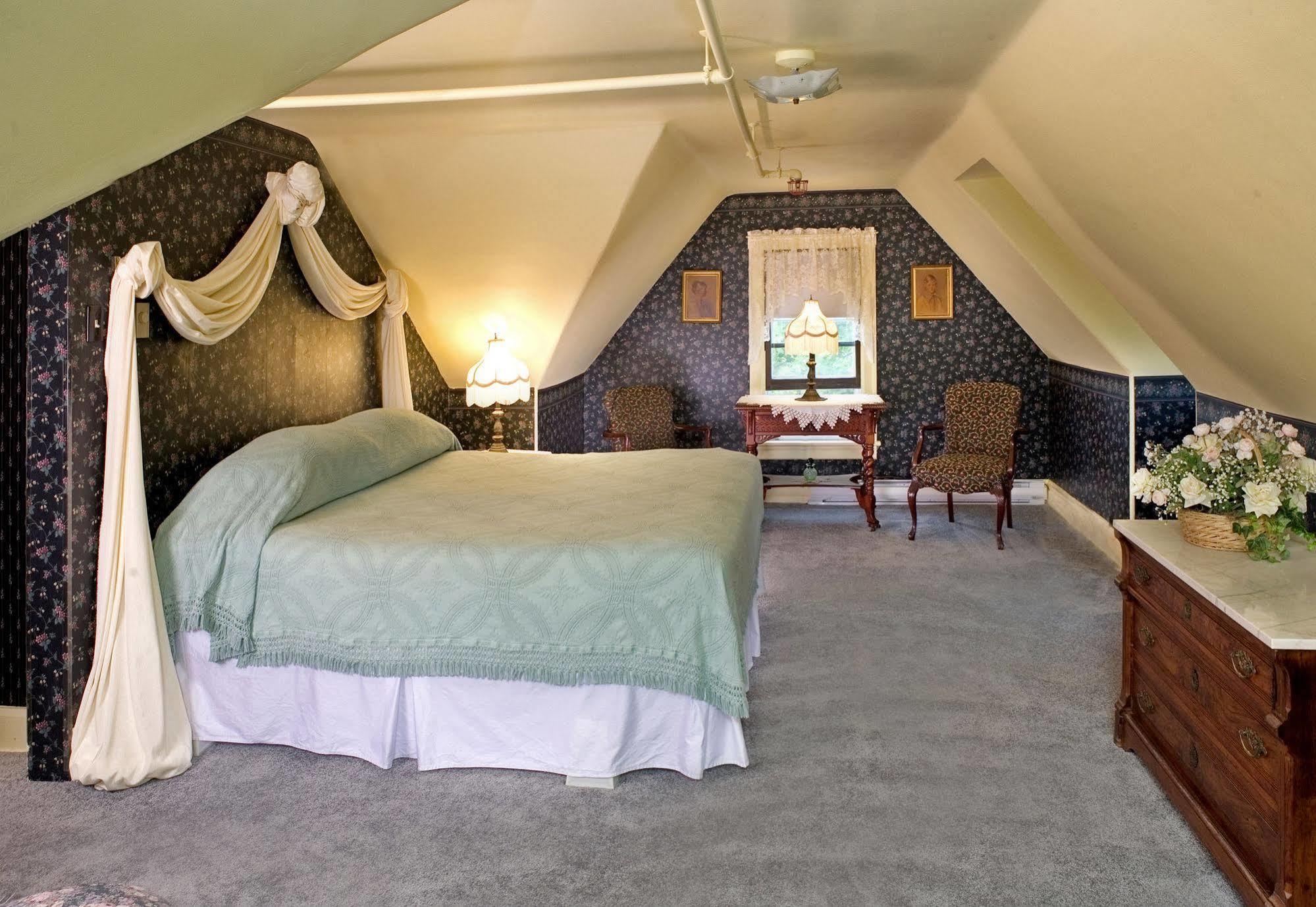 Wilbraham Mansion Hotel Cape May Eksteriør billede